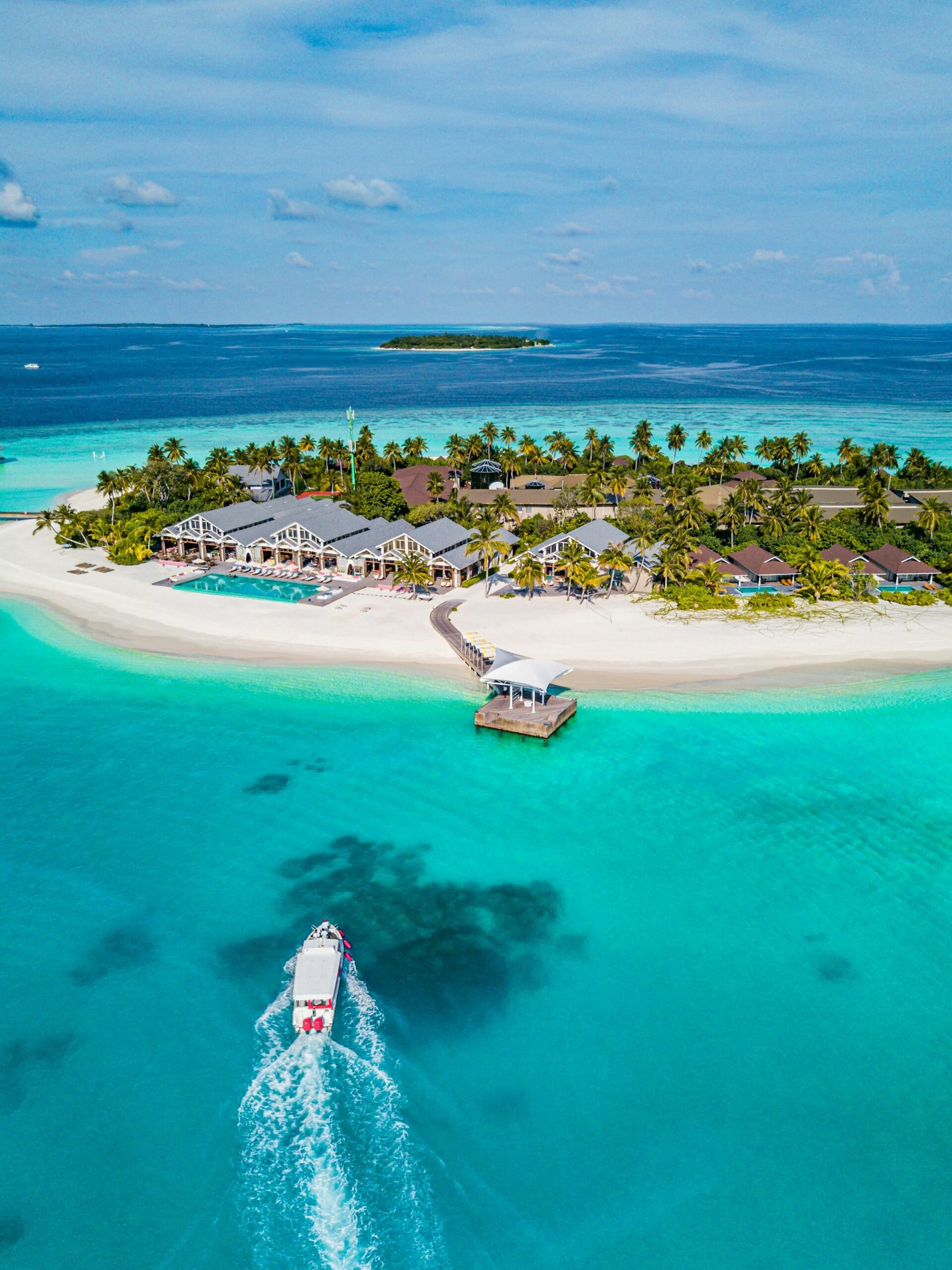 rayyu maldives vkhlrn3gm8 unsplash